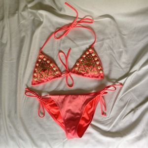 Victorias Secret Coral Shell Bikini