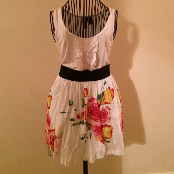 Flower Dress! - Picture 1 of 1