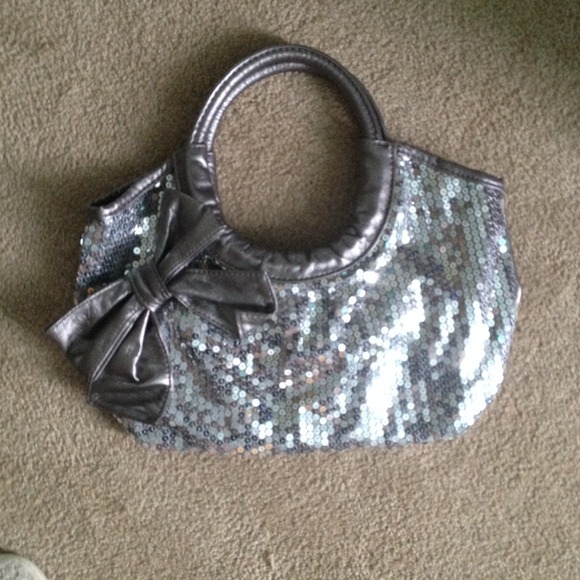 Silver sparkle purse