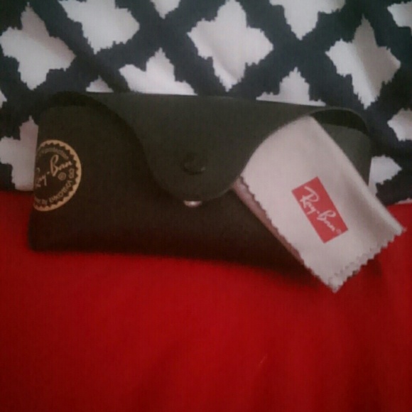 Ray Ban sunglasses - Picture 2 of 3