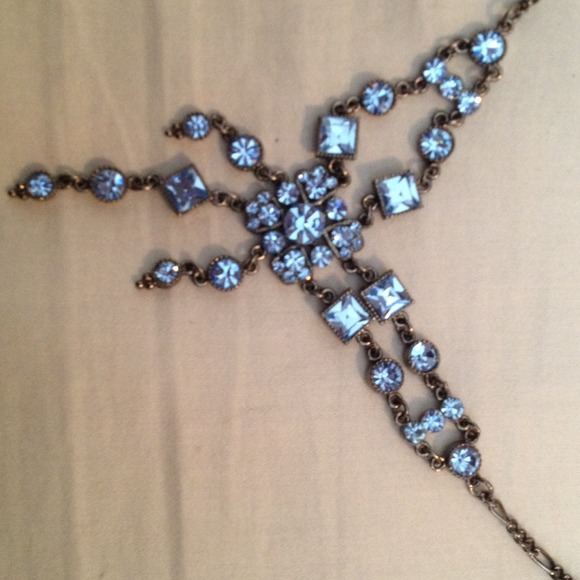 Statement Necklace - Picture 2 of 3