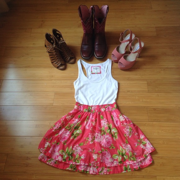 Abercrombie & Fitch Dresses & Skirts - 🌺Abercrombie & Fitch Dress🌺