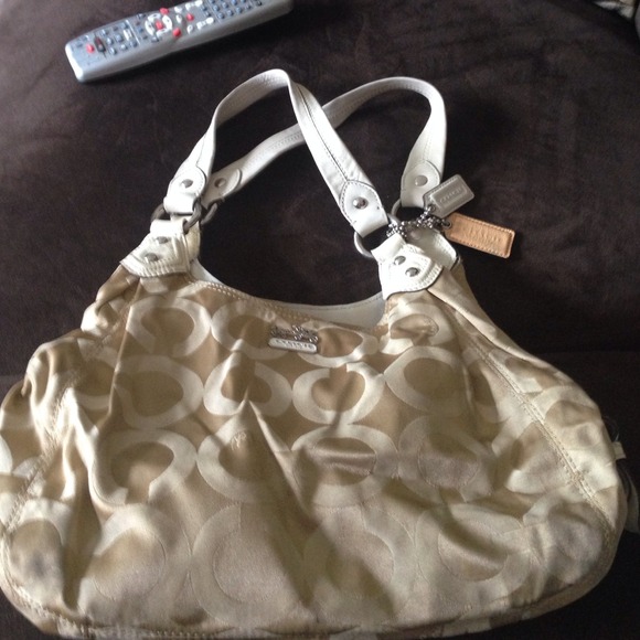 Authentic coach bag tan and white