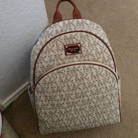 Brand NWT Michael Kors  BackBack !!🔥🔥