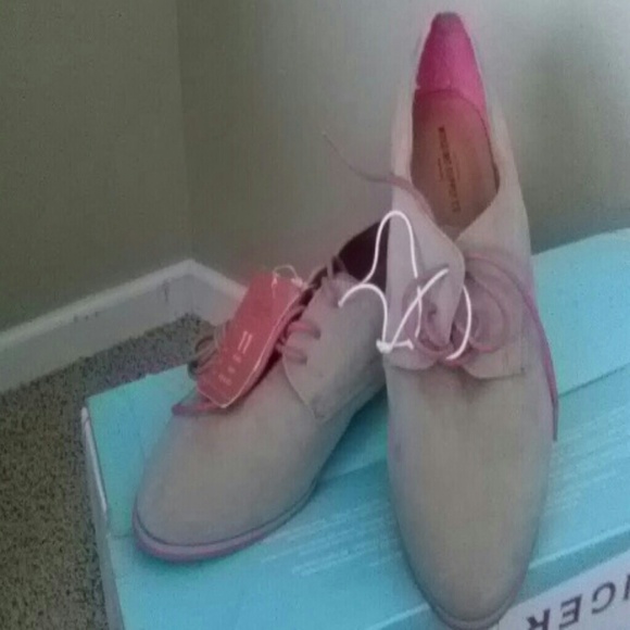 Women's Taupe and Pink Oxfords