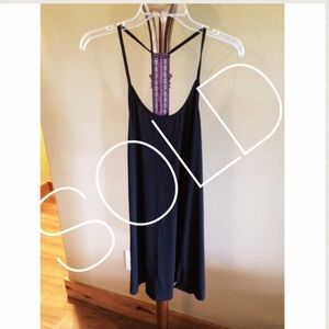 SOLD 🚫 Brand new dress