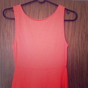 Open back summer / spring dress