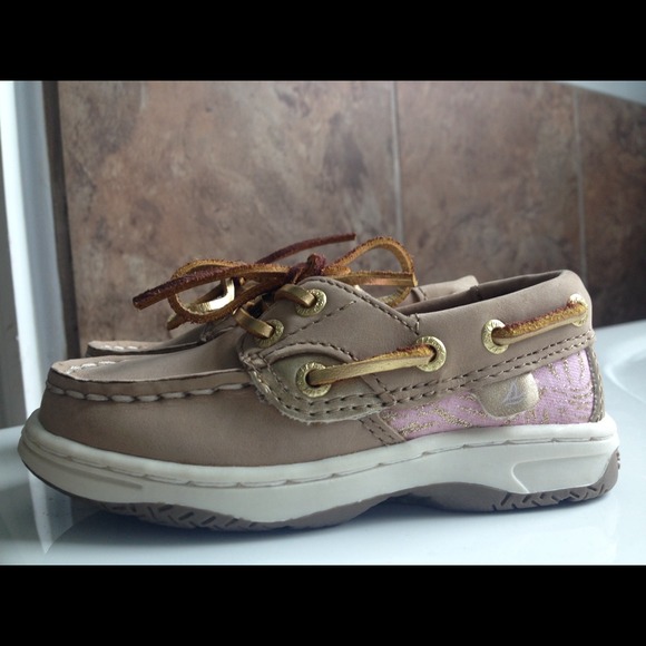 🚫🚫sold on totspot🚫🚫Toddler Sperrys - Picture 1 of 4