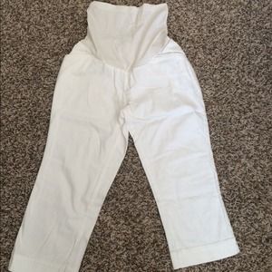 Maternity Capris 🚫SOLD🚫