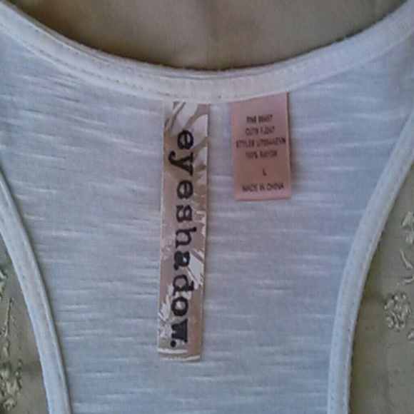 Tank - Picture 3 of 3