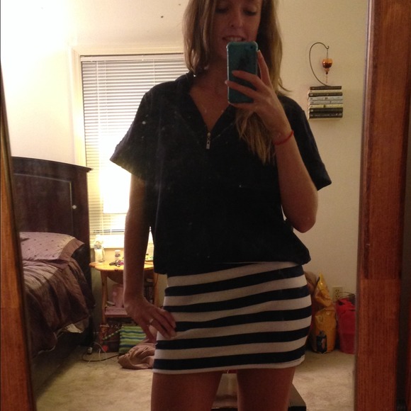 Sold in bundle - Picture 2 of 3