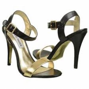 NEVER WORN Steve Madden Ankle Strap Heels