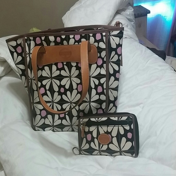 Fossil Handbags - Handbag and wallet.