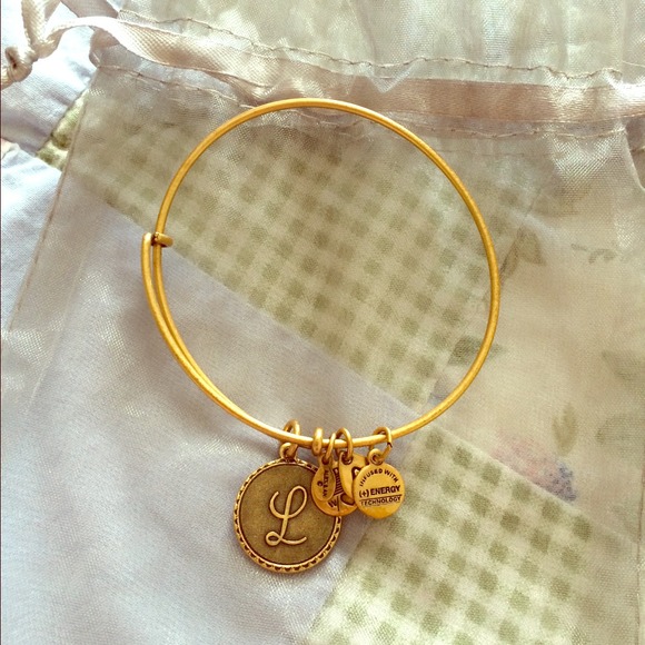 Alex and Ani letter L gold bracelet- New!