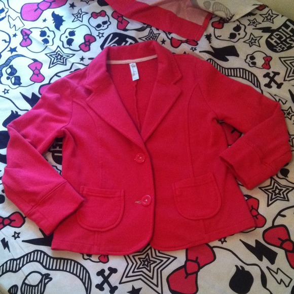 Pink Cherokee blazer.