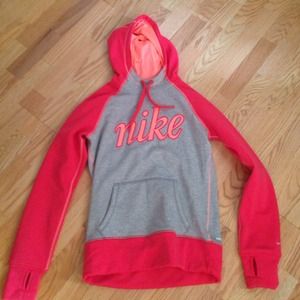 Nike Sweatshirt