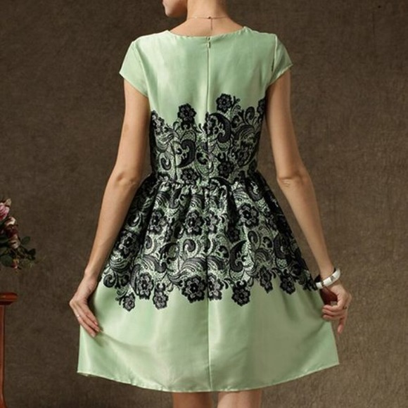 New Black lace embodied dress only 1 left - Picture 2 of 2