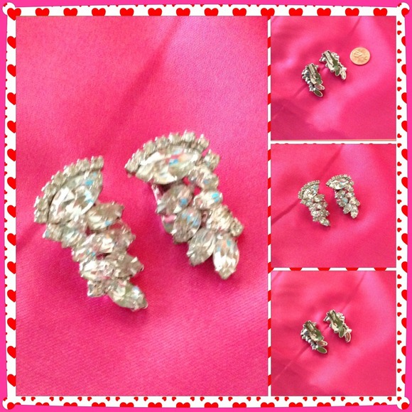 Jewelry - "WEISS" Vintage Rhinestone Clip-On Earrings