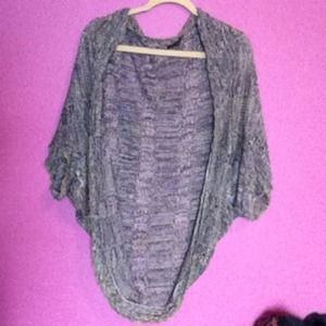 Loose cardigan/sweater