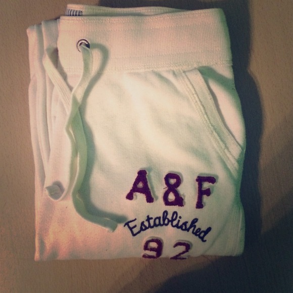 Abercrombie sweats. - Picture 1 of 2