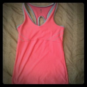 Work out top(price cut)