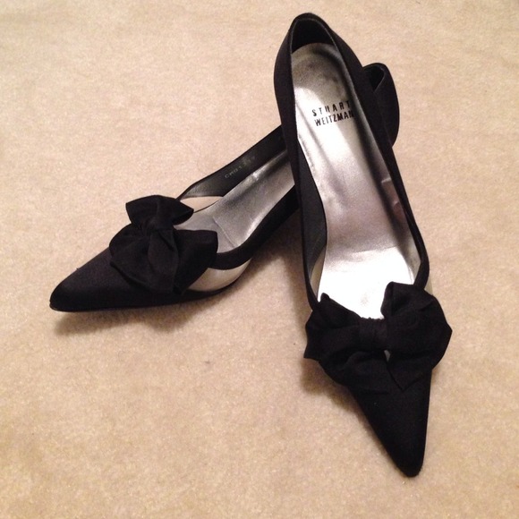 Stuart Weitzman size 7.5 black heels