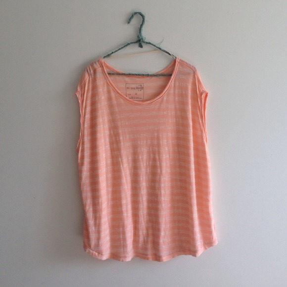 Free people tee