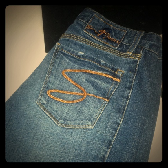 7 for Mankind size 28 Bootcut gold diggers