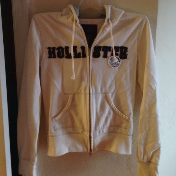 Hollister sweatshirt