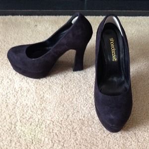 ❗️REDUCED ❗️Black suede pumps