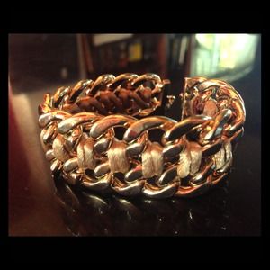 Gold bracelet