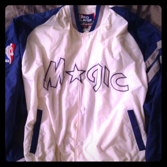 *VINTAGE* 1990's Orlando Magic Windbreaker!!
