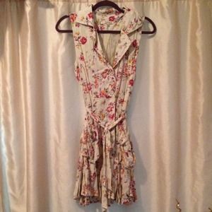 NWOT Floral dress
