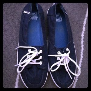 Vans surf siders