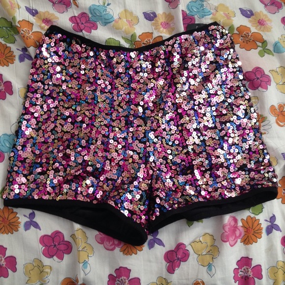 High waisted sequined shorts