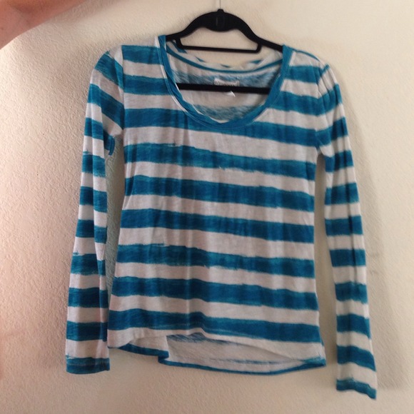 Aeropostale blue and white strip long sleeve top