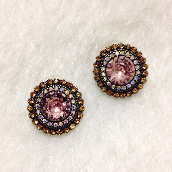 Betsey Johnson Jewelry - ‼️1HR SALE‼️New Betsey Johnson Crystal Post Studs!