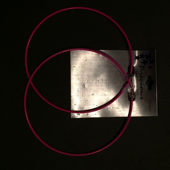 Pink hoops - Picture 1 of 1