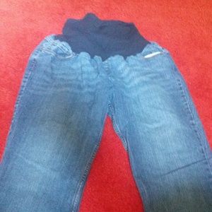 Maternity jeans/Price Reduced!