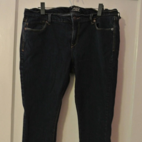 Old Navy Flirt Blue Jeans