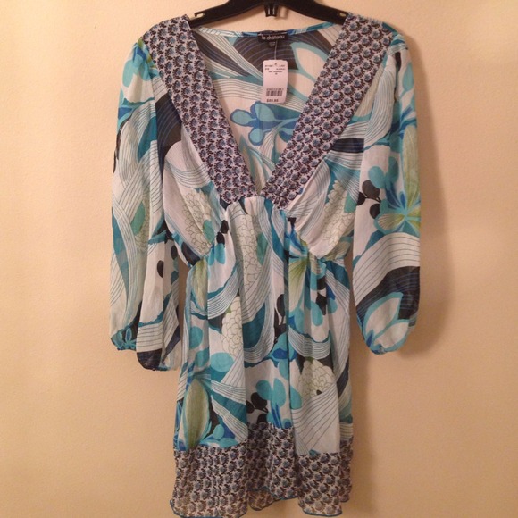 Tops - Le Chateau Summer Shirt