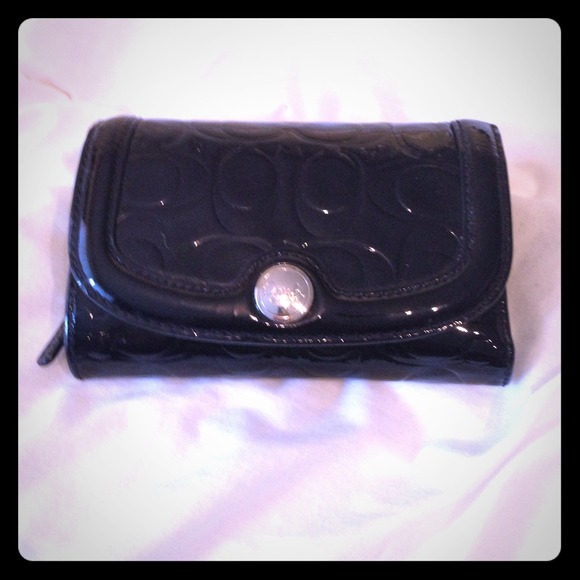 ◼️ Black Coach Wallet ◼️