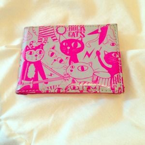 I.D. Holder 💗🐱