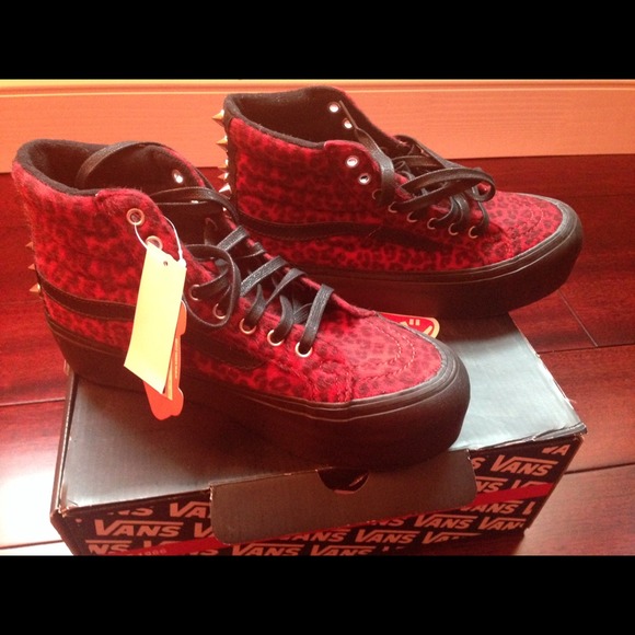 vans platform studded