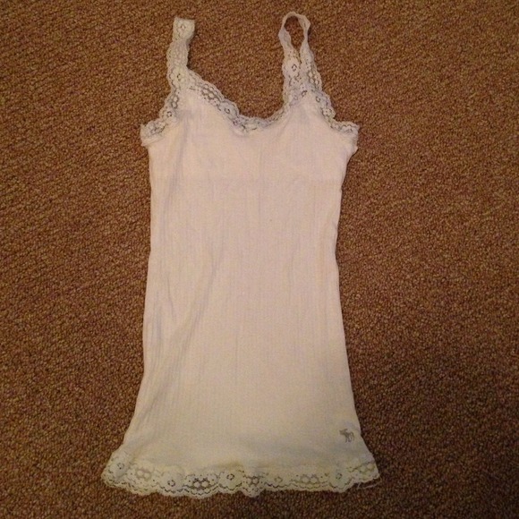 White lace Abercrombie cami