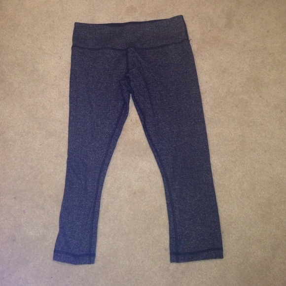 Cropped lululemons!