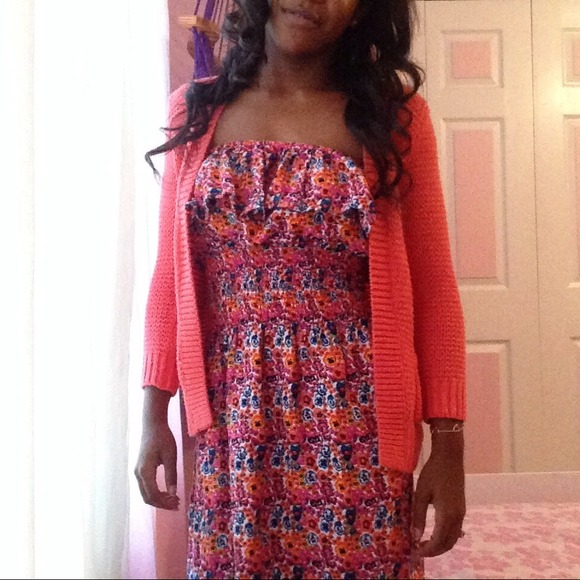 Gilly Hicks Sweater & Dress ✨ - Picture 2 of 4