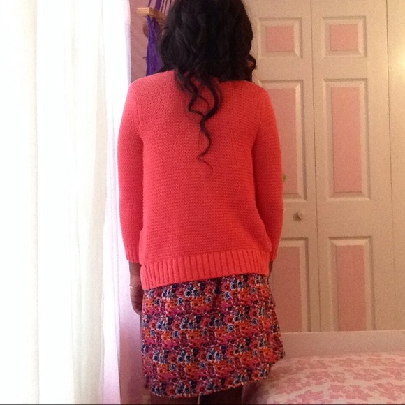 Gilly Hicks Sweater & Dress ✨ - Picture 3 of 4