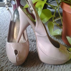 Nude peep toe platform slingbacks