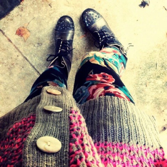 Nasty Gal Pants - SOLD IN BUNDLE Ⓝⓐⓢⓣⓨ Ⓖⓐⓛ Painted Rose🌹 Leggings